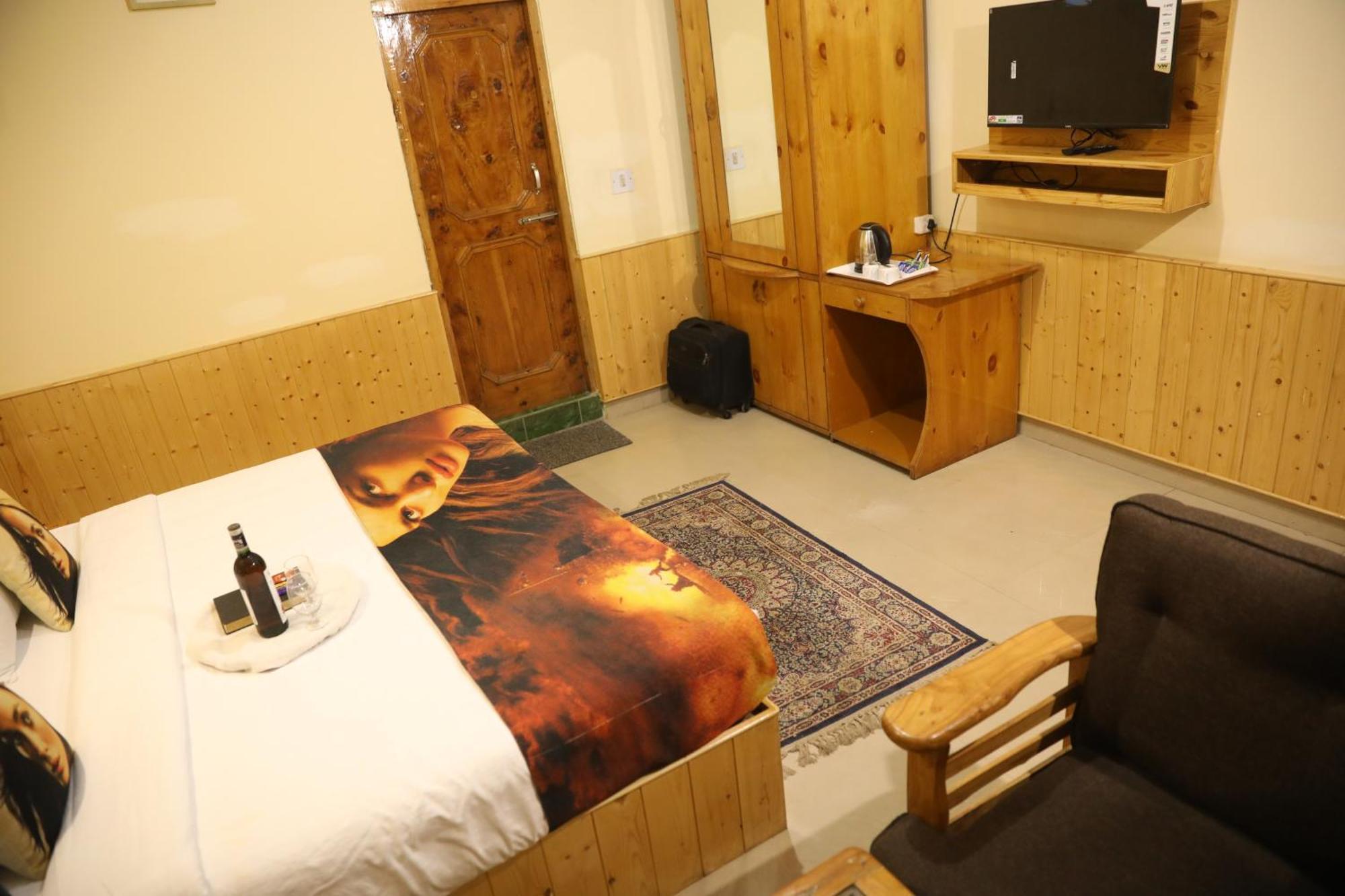 Hotel Purnima Riverside Kasol Luaran gambar